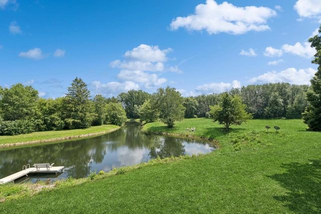 W1800 County Road B, Genoa City, WI 53128