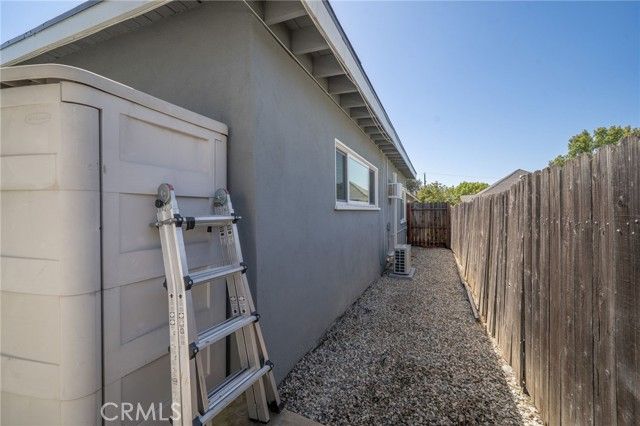 124 N Vista Bonita Avenue, Glendora, CA 91741