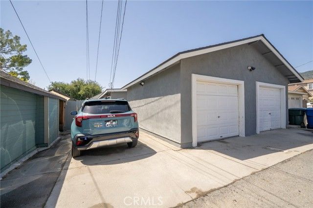 124 N Vista Bonita Avenue, Glendora, CA 91741