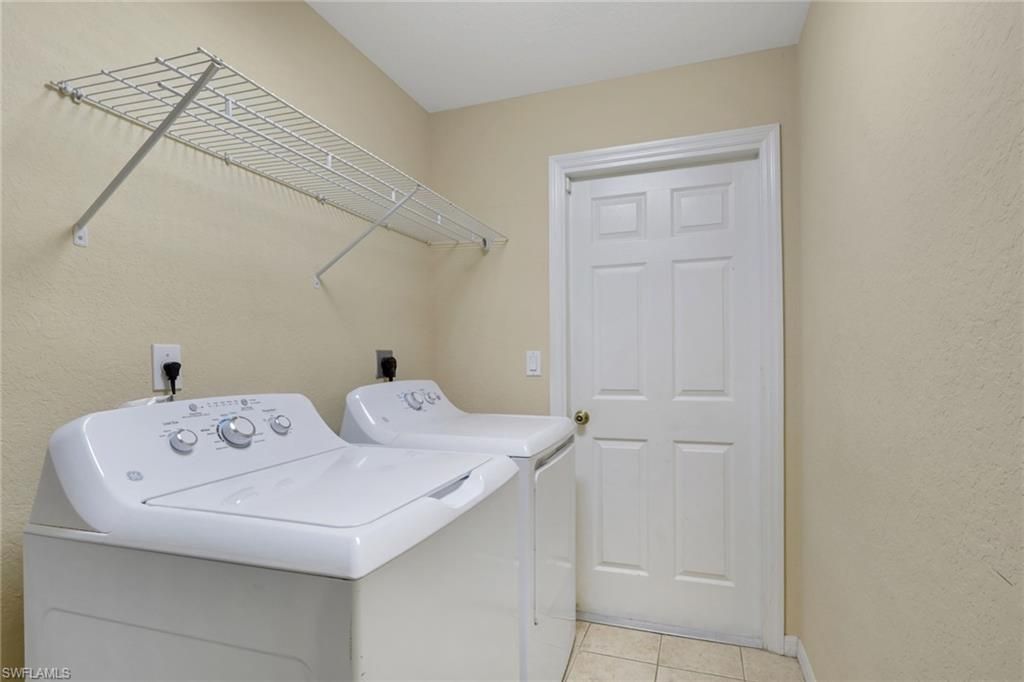 Image 22 of property listing at 134 SE 18th ST, Cape Coral, FL 33990