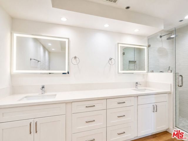 10390 WILSHIRE Boulevard 1702, Los Angeles, CA 90024