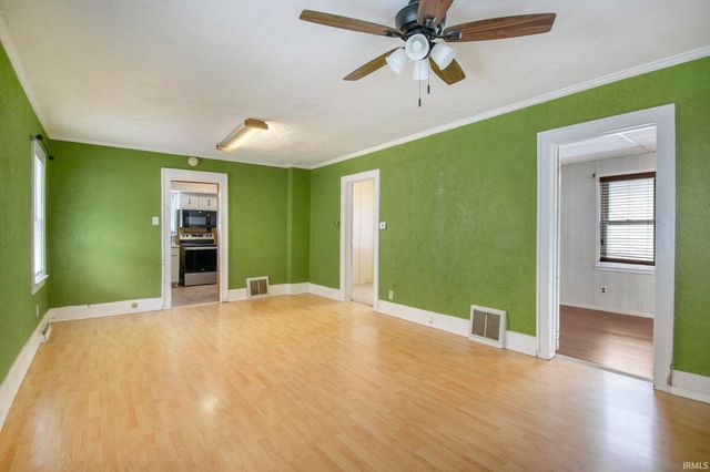 703 Maple Street, Mishawaka, IN 46545