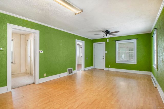 703 Maple Street, Mishawaka, IN 46545