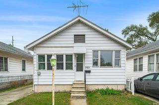 703 Maple Street, Mishawaka, IN 46545