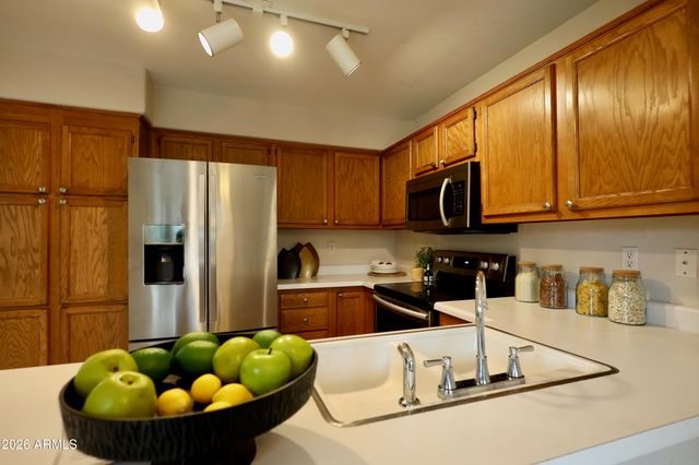 1456 E PARK Avenue, Chandler, AZ 85225