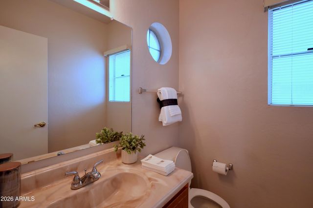 1456 E PARK Avenue, Chandler, AZ 85225