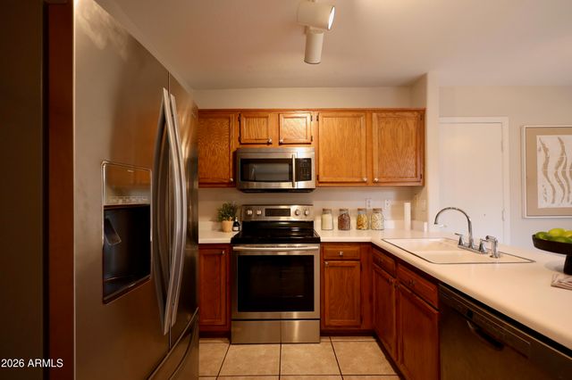 1456 E PARK Avenue, Chandler, AZ 85225