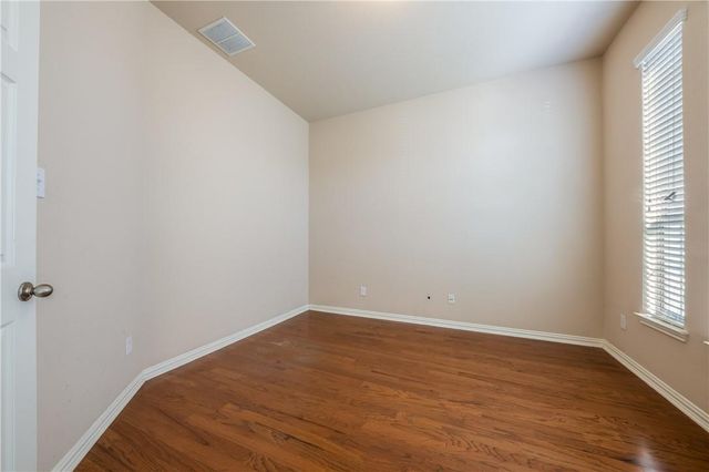 2005 Santa Barbara CT, Round Rock, TX 78665