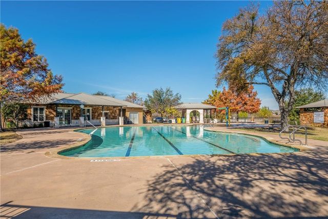 2005 Santa Barbara CT, Round Rock, TX 78665