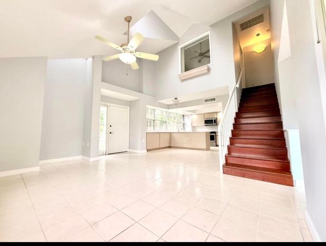 8111 Northboro Court 11b, Lake Clarke Shores, FL 33406