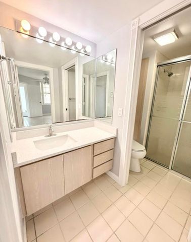 8111 Northboro Court 11b, Lake Clarke Shores, FL 33406