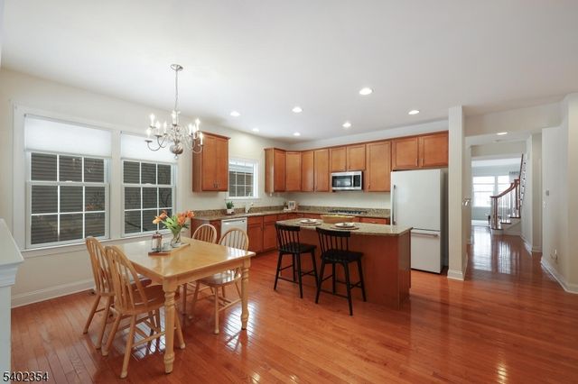 64 Bedford Dr, Montgomery Twp., NJ 08558