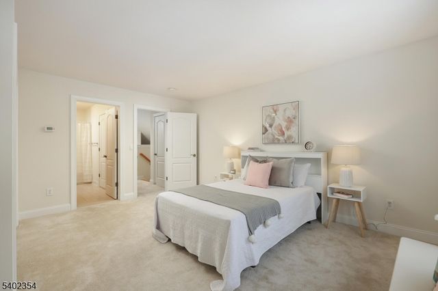 64 Bedford Dr, Montgomery Twp., NJ 08558