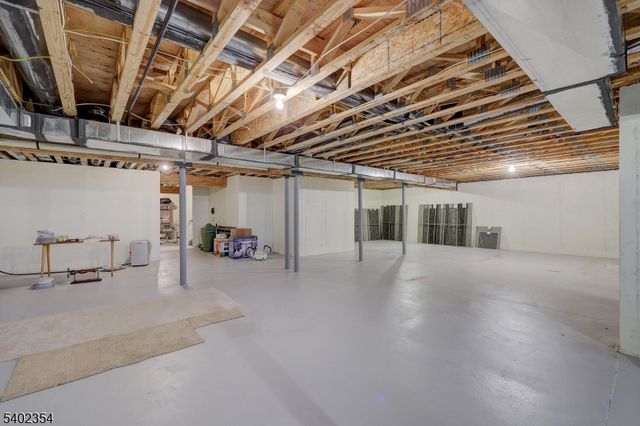 64 Bedford Dr, Montgomery Twp., NJ 08558