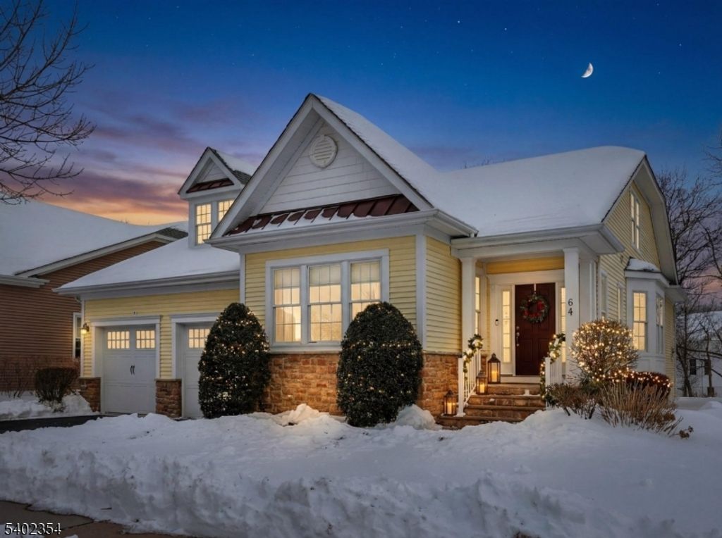 64 Bedford Dr, Montgomery Twp., NJ 08558