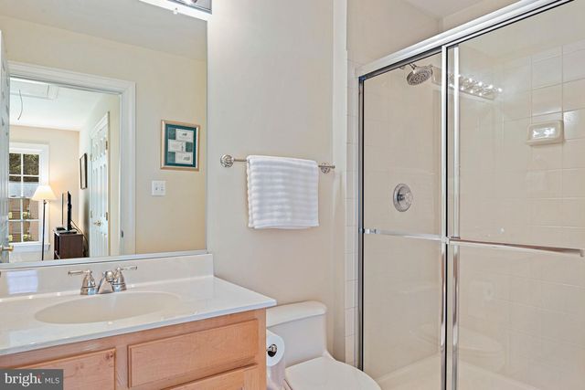 10560 FOX FOREST DR, Great Falls, VA 22066