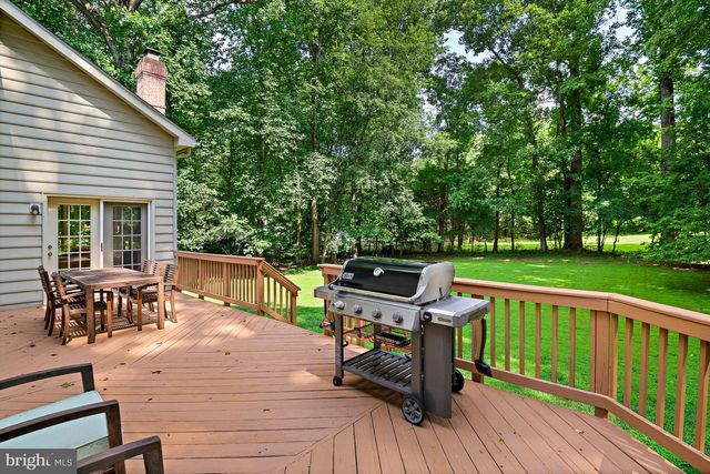 10560 FOX FOREST DR, Great Falls, VA 22066