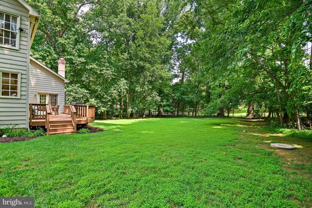 10560 FOX FOREST DR, Great Falls, VA 22066