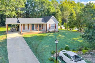 3889 Colt Court, Lenoir, NC 28645