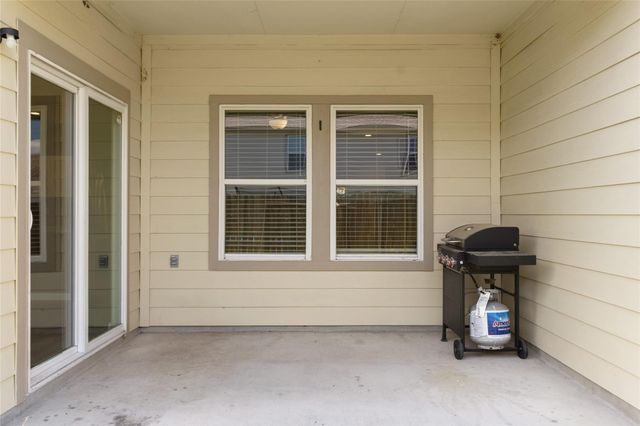 111 Bering Drive, Huntsville, TX 77320