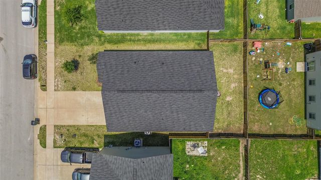 111 Bering Drive, Huntsville, TX 77320