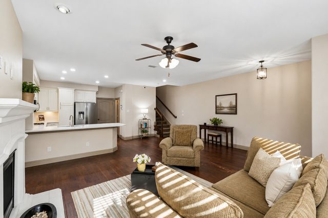 4237 Riverview Drive, Carrollton, TX 75010
