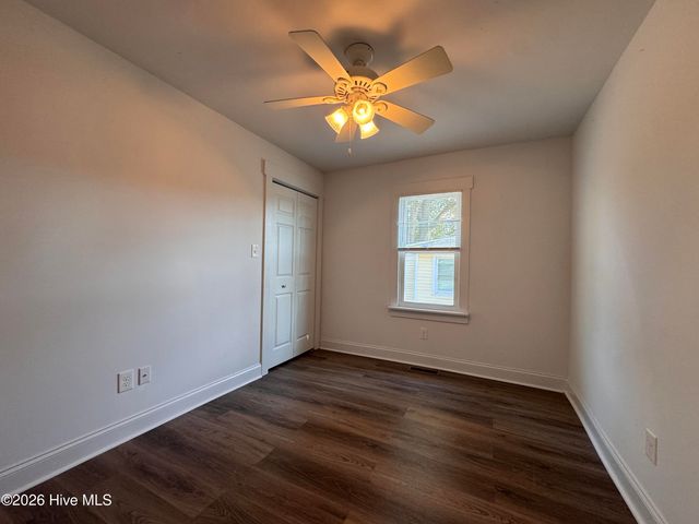 245 N North Carolina Avenue, Wilmington, NC 28401