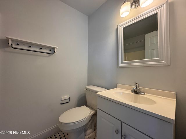 245 N North Carolina Avenue, Wilmington, NC 28401