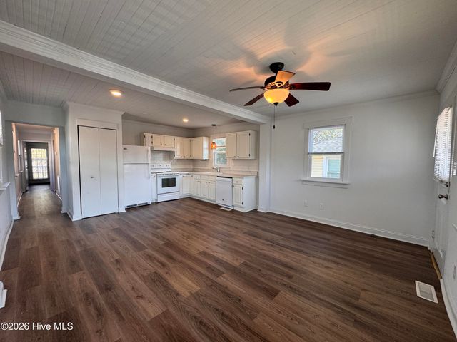 245 N North Carolina Avenue, Wilmington, NC 28401