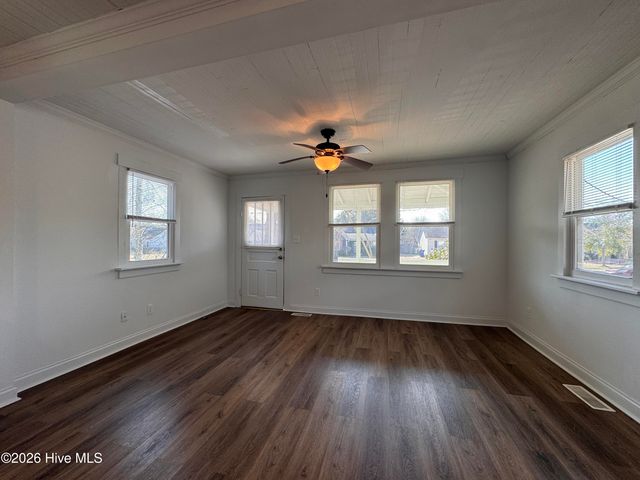 245 N North Carolina Avenue, Wilmington, NC 28401