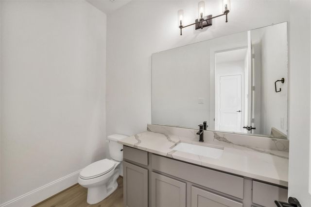 3220 Royal Oaks Hollow Lane, Houston, TX 77082