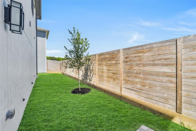 3220 Royal Oaks Hollow Lane, Houston, TX 77082