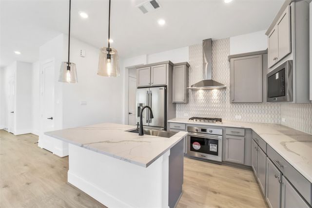 3220 Royal Oaks Hollow Lane, Houston, TX 77082