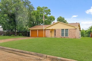 746 Fawn Drive, Houston, TX 77015