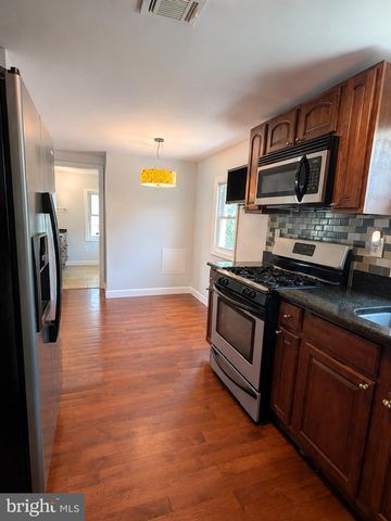 2024 S NELSON ST, Arlington, VA 22204