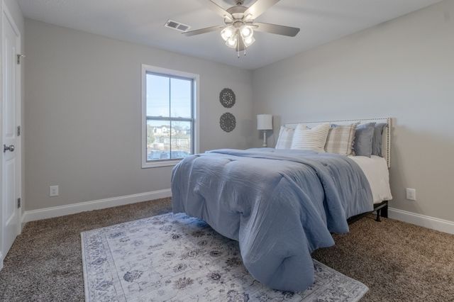 1000 Henry Place Blvd Unit 805, Clarksville, TN 37042