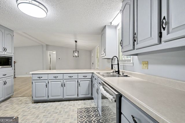 130 Sunset Drive, Eatonton, GA 31024
