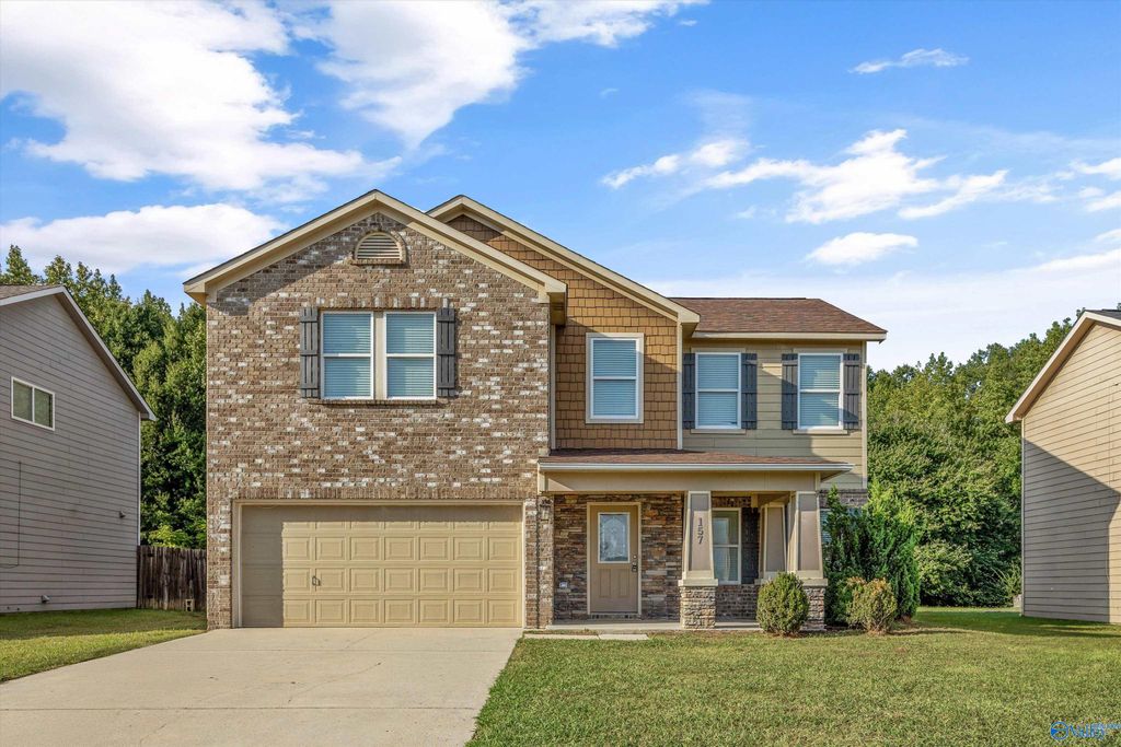 157 Bermuda Lakes Drive, Meridianville, AL 35759