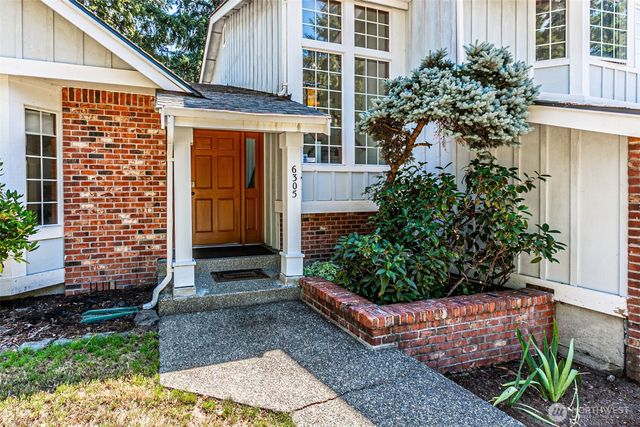 6305 75th Avenue Ct W, University Place, WA 98467