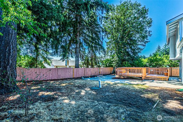 6305 75th Avenue Ct W, University Place, WA 98467