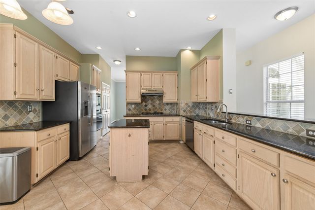 4202 Timberglen Road, Dallas, TX 75287