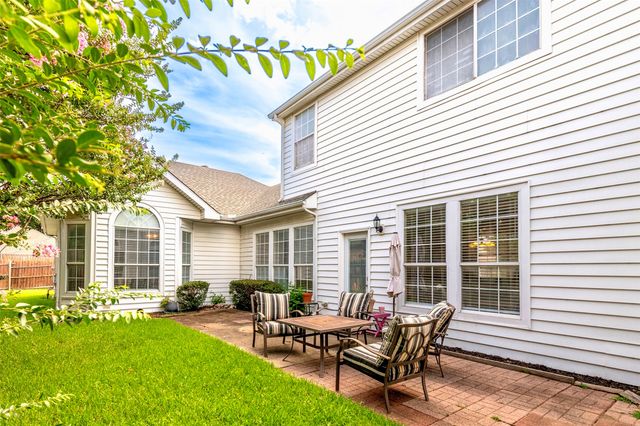 4202 Timberglen Road, Dallas, TX 75287