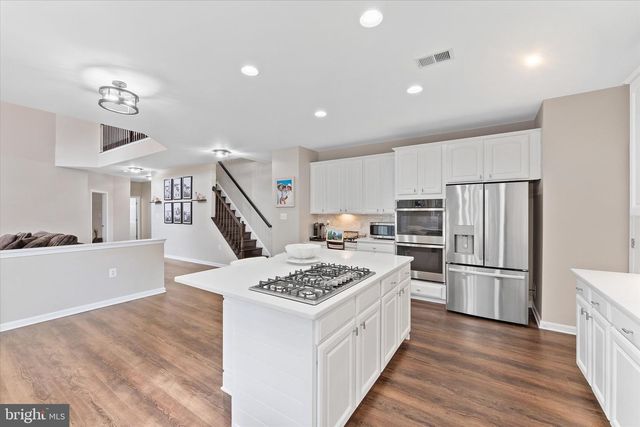 913 STRAWBERRY CT, Purcellville, VA 20132