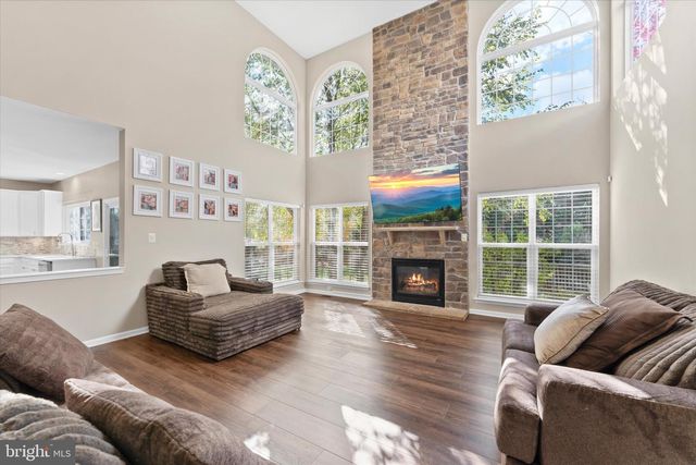913 STRAWBERRY CT, Purcellville, VA 20132