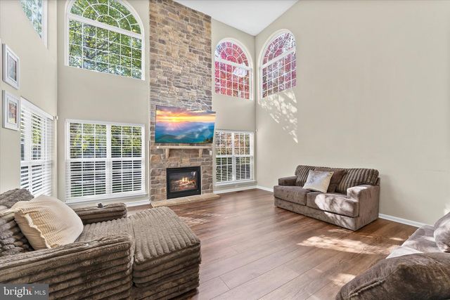 913 STRAWBERRY CT, Purcellville, VA 20132