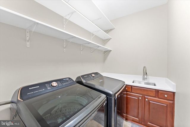 913 STRAWBERRY CT, Purcellville, VA 20132