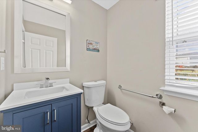 913 STRAWBERRY CT, Purcellville, VA 20132