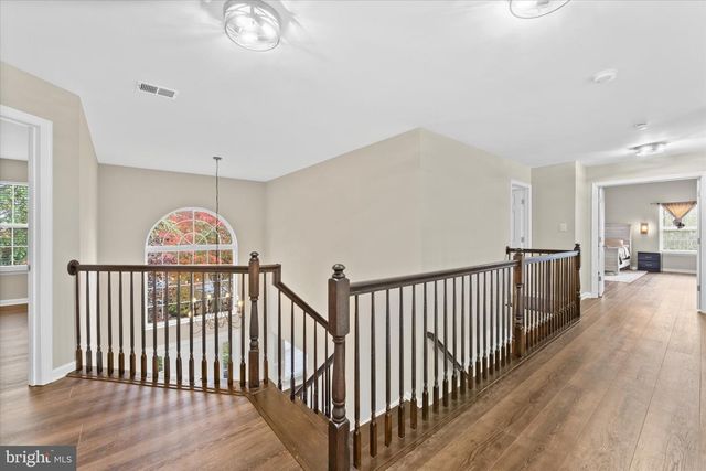 913 STRAWBERRY CT, Purcellville, VA 20132