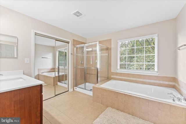913 STRAWBERRY CT, Purcellville, VA 20132