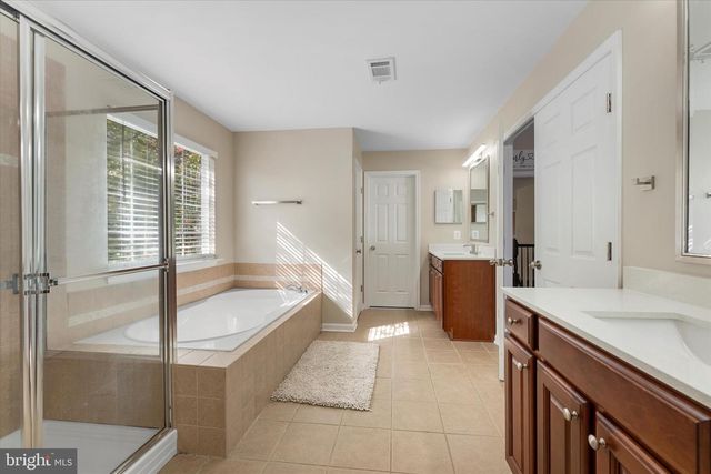 913 STRAWBERRY CT, Purcellville, VA 20132